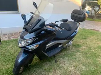 scuter kymco xciting 250