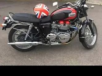 triumph bonneville t100 900