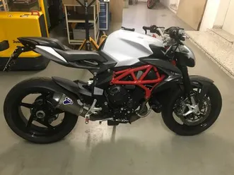 mv agusta 800 brutale