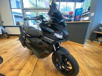 aprilia sr gt 200 e5+