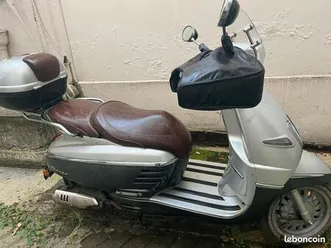 scooter peugeot django