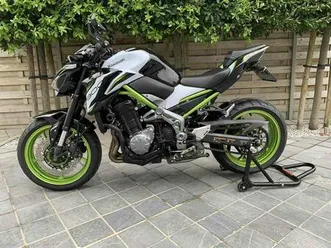 ② kawasaki z900 3/2019 **16000km**akrapovic**perfecte staat**
