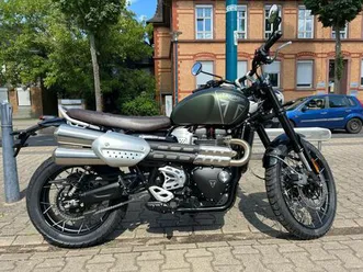 triumph scrambler 1200 x * matt khaki green *