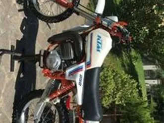 enduro targato ktm 250 gs