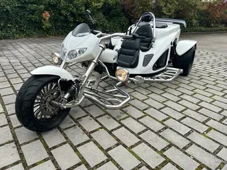 boom trike mustang 140ps
