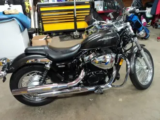 2010 honda shadow 750 rs
