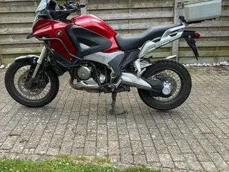 ② rode honda crosstourer 1200 cc 2012