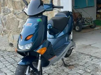 aprilia - sr 50 www (world wide winner)