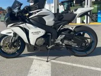 honda - cbr. flreblade. 1000 rf