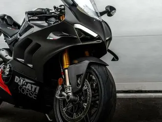 ducati panigale v4 sp2 *neuwertig*wenig km*umbauten*