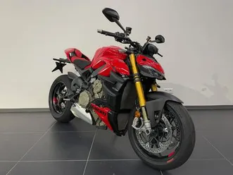 ducati streetfighter v4s