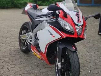 aprilia rs4 125