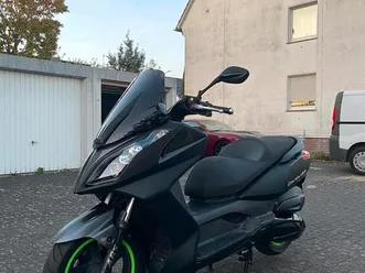 ***kymco downtown 300i ***