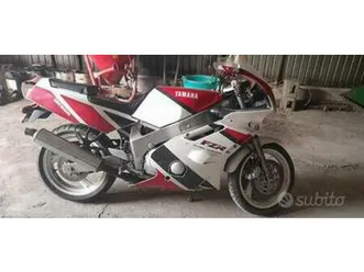 yamaha fzr 600