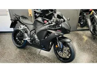 vendo honda cbr 600 rr (2024 - 25) usata a genova (codice 9842628) - moto.it