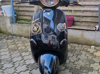 vespa et2 versichert für 2025