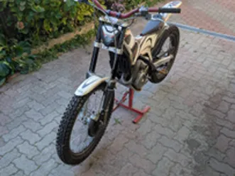trial scorpa yamaha 250 2t