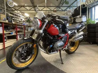 bmw r ninet scrambler option 719 akrapovic