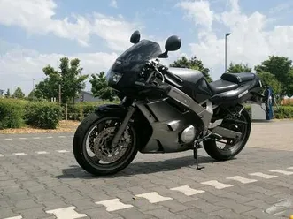 yamaha fzr 600