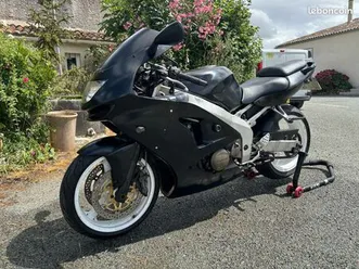 kawazaki zx6r ninja