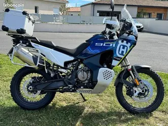 husqvarna norden 901 expedition + bagagerie touratech