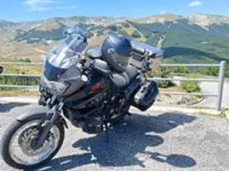 aprilia caponord 1000