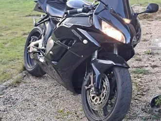 1000 rr fire blade