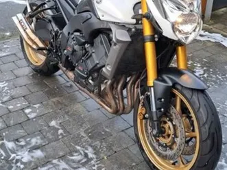 yamaha fz8