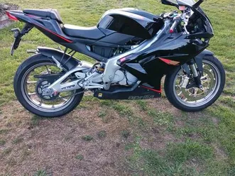 125 aprilia rs