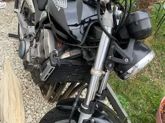 honda hornet 900 2002