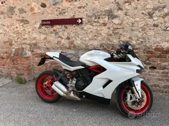 ducati supersport 939s