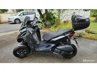 scooter piaggio mp3 300 hpe