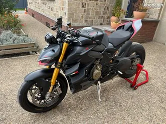 ducati streetfighter v4s garantie 11/2027