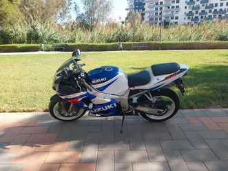 suzuki - gsxr 600 k2