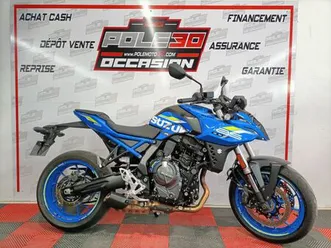suzuki gsx-8s 2024 800 cm3 | moto roadster | 3 366 km | bleu | 30000 nimes