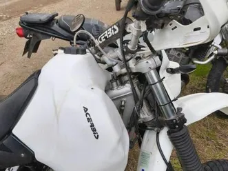 moto honda dominator 650