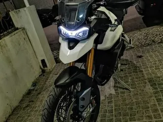 triumph tiger rally, só 301 km reais c/nova /garantia/ troca por carro benfica