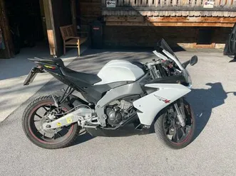 aprilia 125 rs4