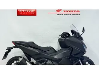 vendo honda forza 750 (2025) usata a venezia (codice 9843628) - moto.it