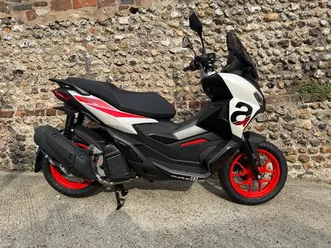 aprilia sr gt 125 sport cvt euro 5 125 cc
