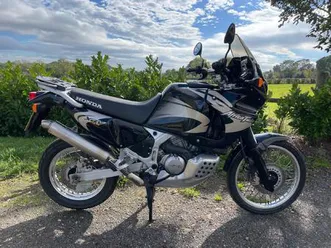 honda xrv750 africa twin