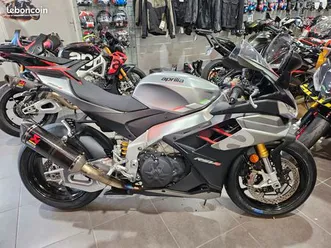 sportive aprilia rsv4 1100 2023 + akrapovic 1ère main tbe