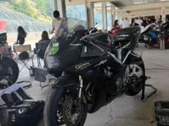 honda - cbr 929 rr fireblade