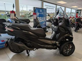 new piaggio mp3 530 hpe exclusive cvt for sale in essex