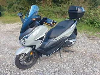 scooter honda forza 350