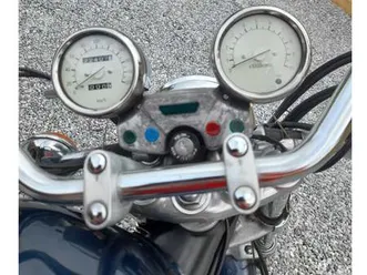 je vend ma moto yamaha virago 750