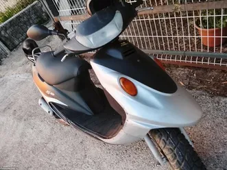 scooter kymco kb50