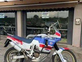 honda africa twin nxr 650 rd 03