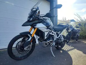 triumph tiger 900