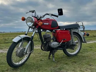 oldtimer mz ts150 in original rot